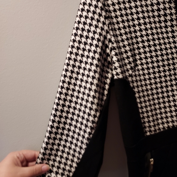 Homeyee Body-con Black and White Houndstooth 3/4 Sleeve Dress in Size 10 - Picture 5 of 12